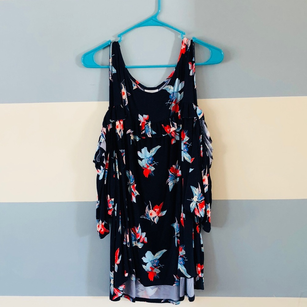 Ava & Viv cold Shoulder Floral Blouse